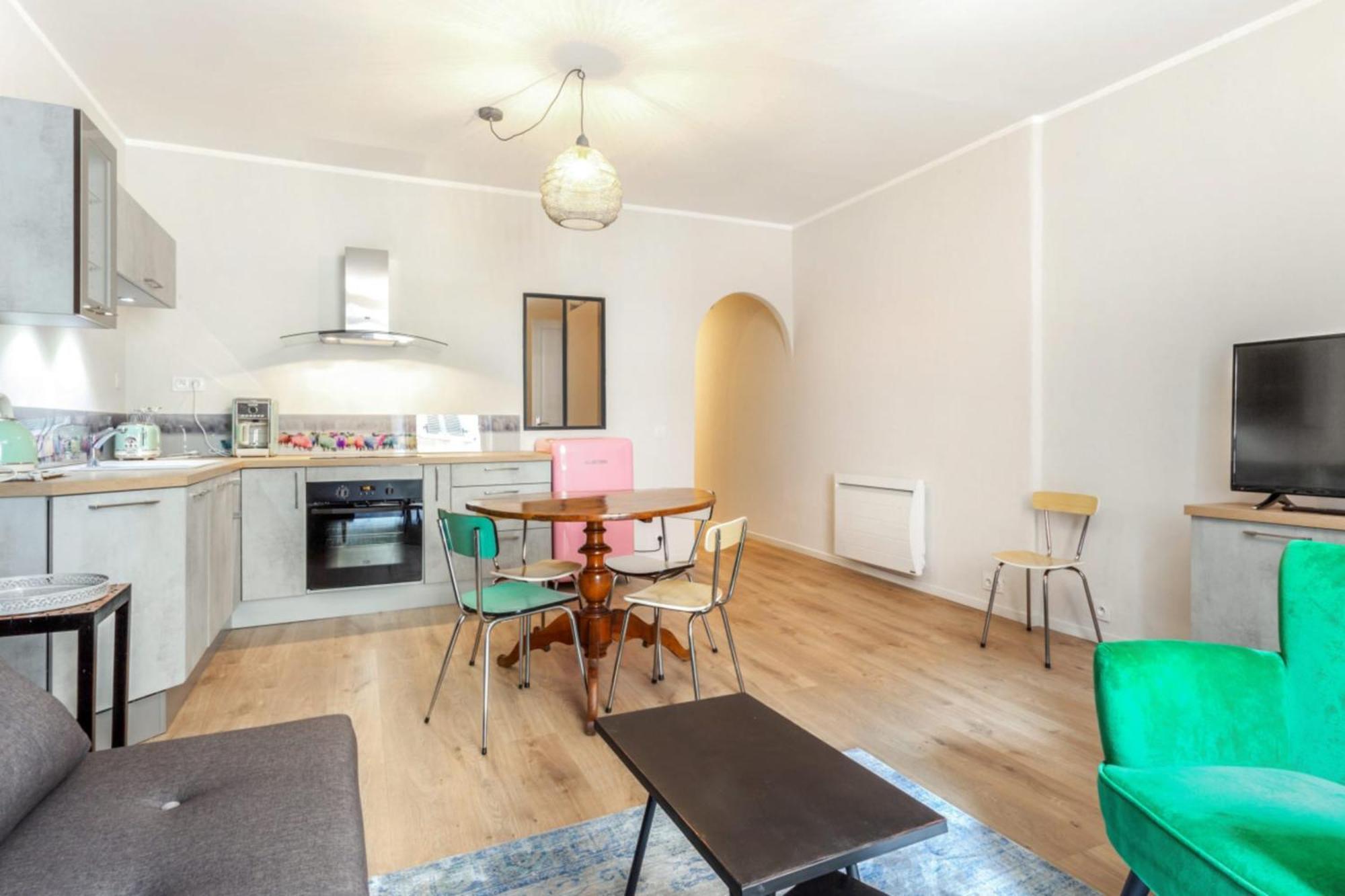 Appartement Sainte Claire Vintage - Welkeys Annecy Exterior foto